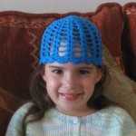 Gorrito de conchitas para Niki